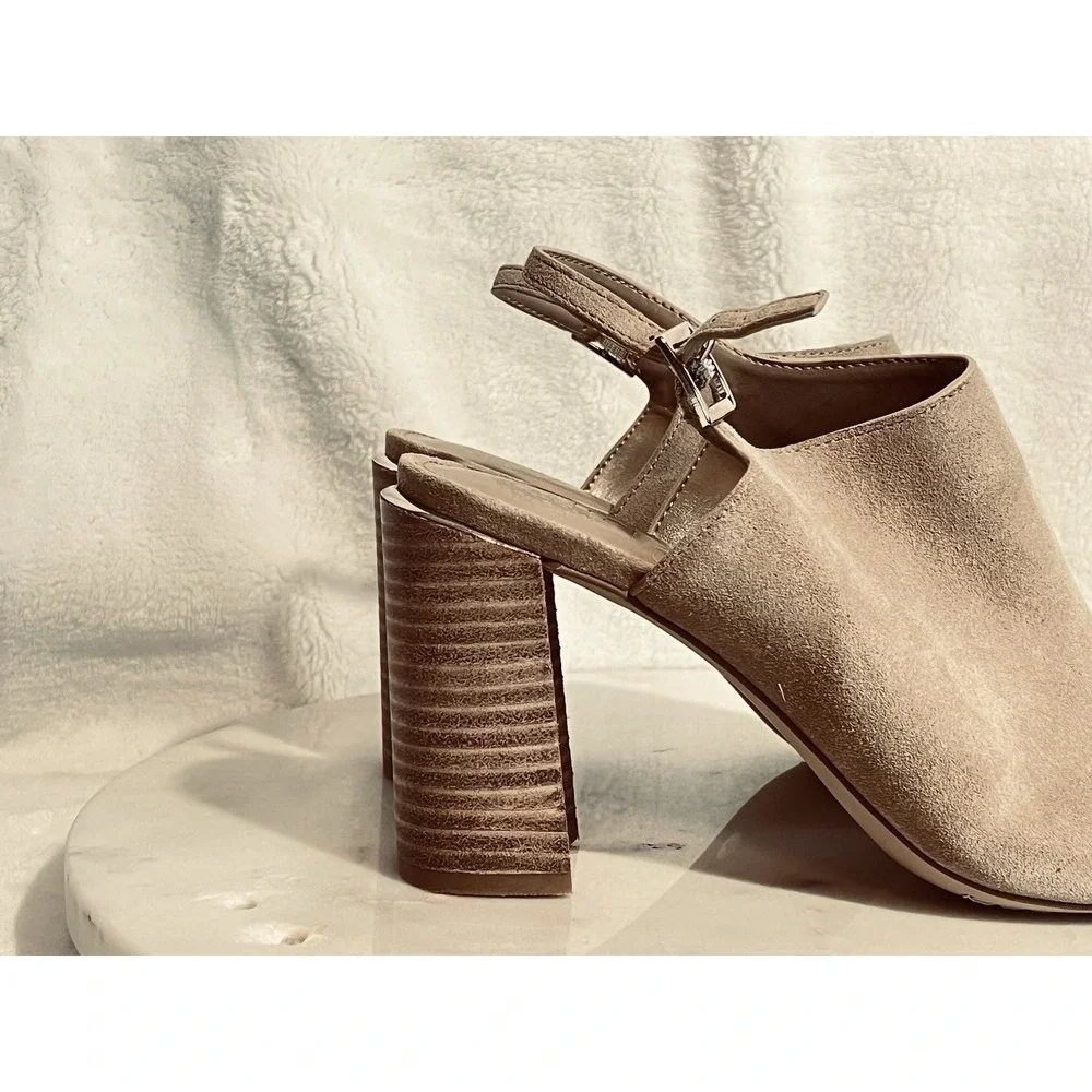 Vince Camuto Women's 8.5 Tan Leather Stiletto Heels Slip‑On Pumps NWOB - Picture 2 of 10